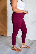 Load image into Gallery viewer, Magic Ankle Crop Skinny Pants in Wine
