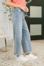 Load image into Gallery viewer, Mary Mid Rise Ankle Wide Leg + Hollywood WB + Fray Hem
