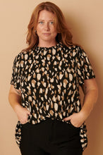 Load image into Gallery viewer, Black Abstract Short Sleeve Blouse
