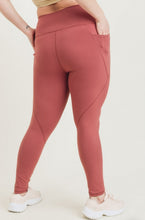 Load image into Gallery viewer, Spiced Cider Solid Highwaist Legging
