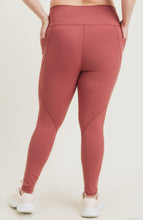 Load image into Gallery viewer, Spiced Cider Solid Highwaist Legging
