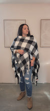 Load image into Gallery viewer, Buffalo Plaid Wrap
