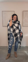 Load image into Gallery viewer, Buffalo Plaid Wrap
